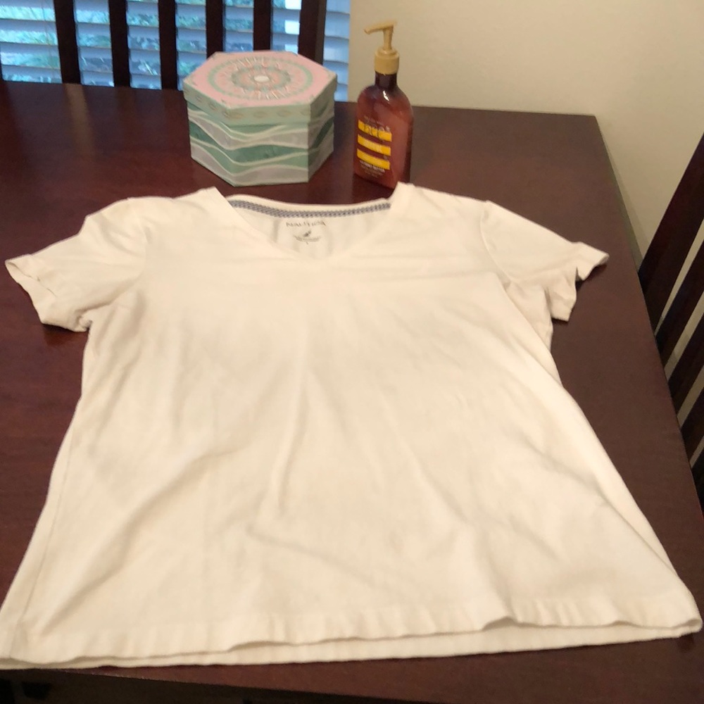GUC White Nautica V-Neck T - Shirt